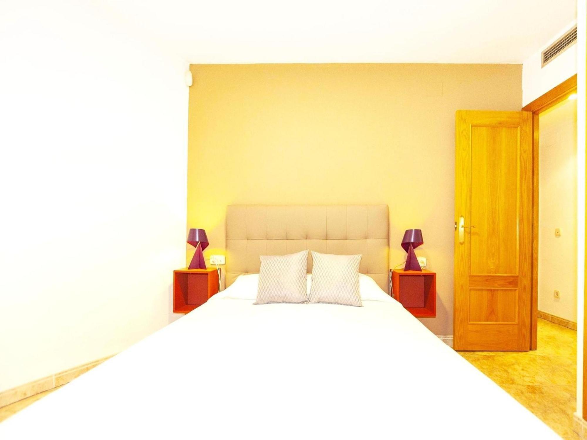 Spacious In The Heart Of Appartement Roses